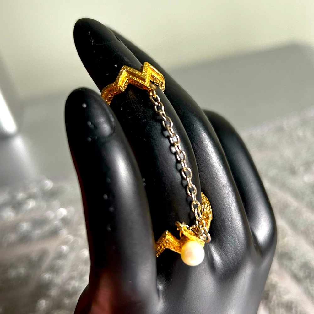 ISHARA Gold & Pearl Ring